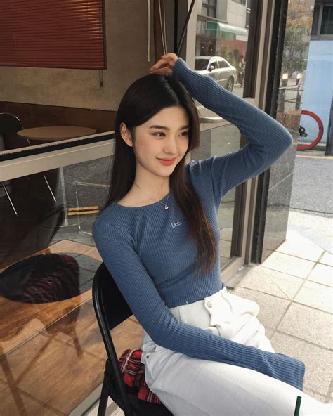 Kghe On Instagram Gaya Model Pakaian Wanita Cantik Wanita