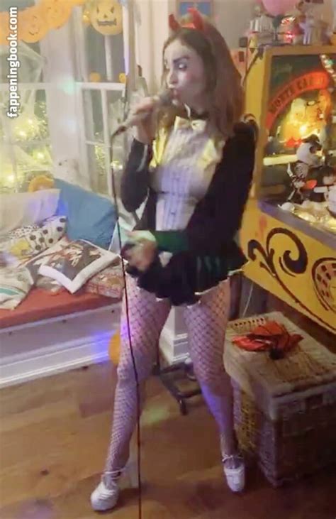 Sophie Ellis Bextor Sophieellisbextor Nude The Fappening Photo 3635375 FappeningBook