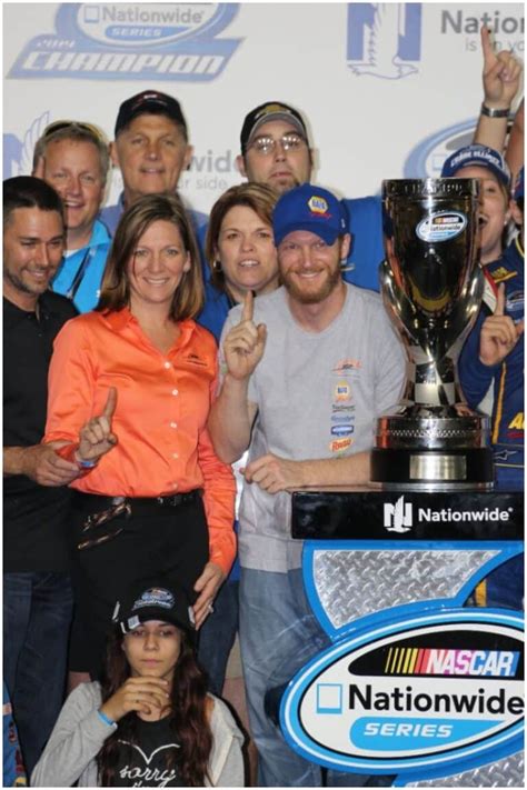 Kelley Earnhardt Net Worth & Husband - Famous People Today