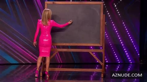 AMANDA HOLDEN Nude AZNude