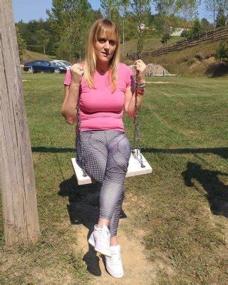 Bosnian Milf Mom Porn Pictures Xxx Photos Sex Images Pictoa