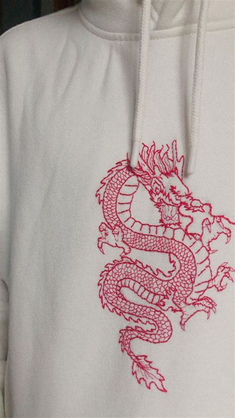 Вышивка Фото Текст Эстетика На джинсы надписи На | Дизайны вышивки ...