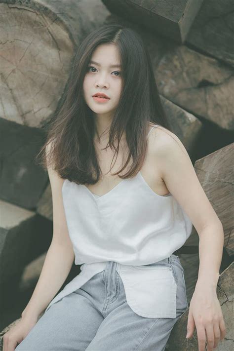 Hot Girl Ngo I Th Ng Chu N Con Nh Ng I Ta Xinh P L I H C Gi I B O D N Tr