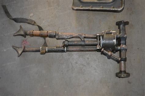 60mm Mortar Bipod baseplate and sight