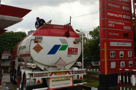 Waduh Dua Truk Tangki Pertamina Dibajak Dan Dibawa Ke Istana Presiden