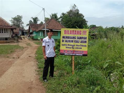 Berani Buang Sampah Di Sungai Kali Asun Kepala Kampung Lembasung Siap