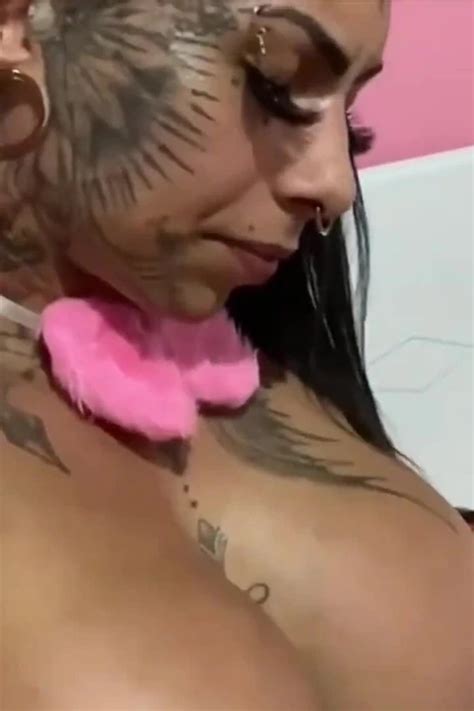 Trans Maromba Fucking Skinny Bad Melli Along With Carmona Shemale Amateur Porn Feat Isabelly