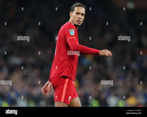 Virgil van dijk Fotos und Bildmaterial in hoher Auflösung Alamy