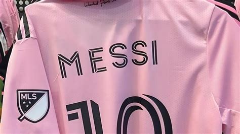 La Camiseta De Lionel Messi En El Inter De Miami Llegó A Neuquén Cuánto Sale Y Qué Demanda