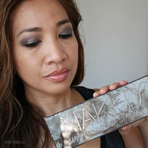 URBAN DECAY NAKED SMOKY Review Swatches FOTD Thefabzilla