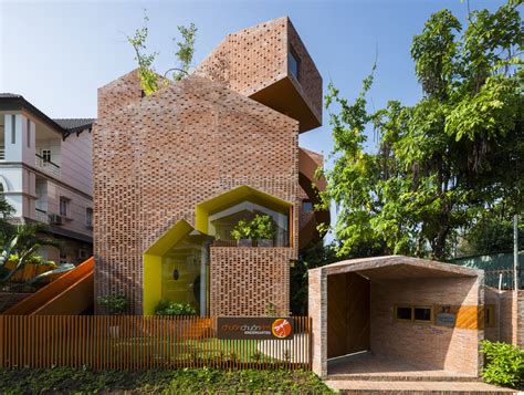 brick tag archdaily