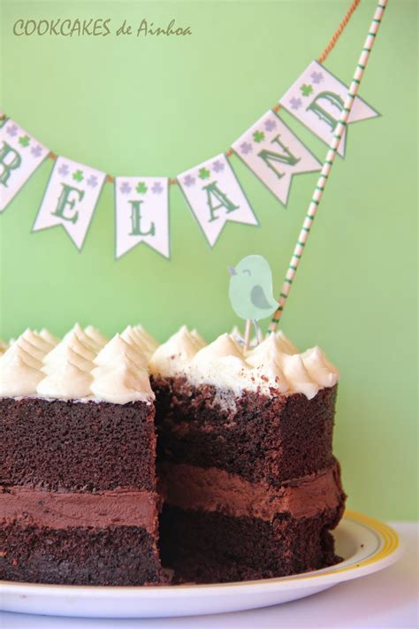 Cookcakes De Ainhoa GUINNESS BAILEYS NAKED CAKE