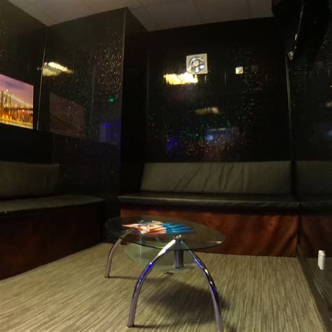 Gay Sauna London The Locker Room Sauna And Steam