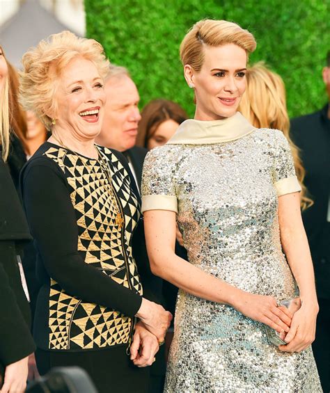 Holland Taylor & Sarah Paulson’s Relationship Timeline – Hollywood Life