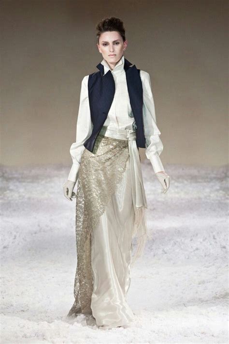 Pin van Елена op Дизайнеры. Designers