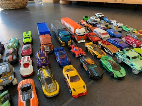 Hot Wheels Auto Sammlung teilig Gebraucht in Rümlang für CHF mit Lieferung auf