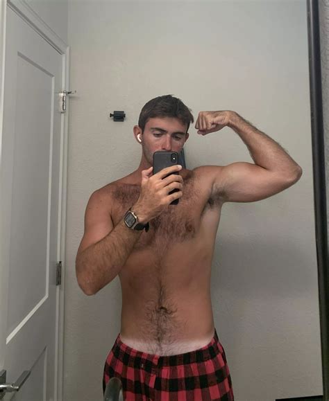 Do You Prefer Hairy Or Shaven Nudes Ladybonersgw Nude Pics Org