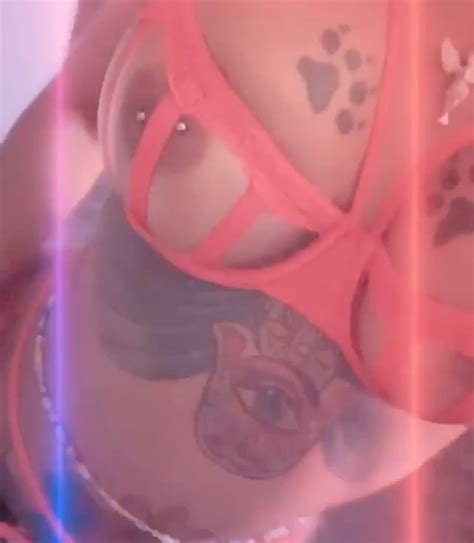 Instagram Honeys With Pierced Tits Shesfreaky