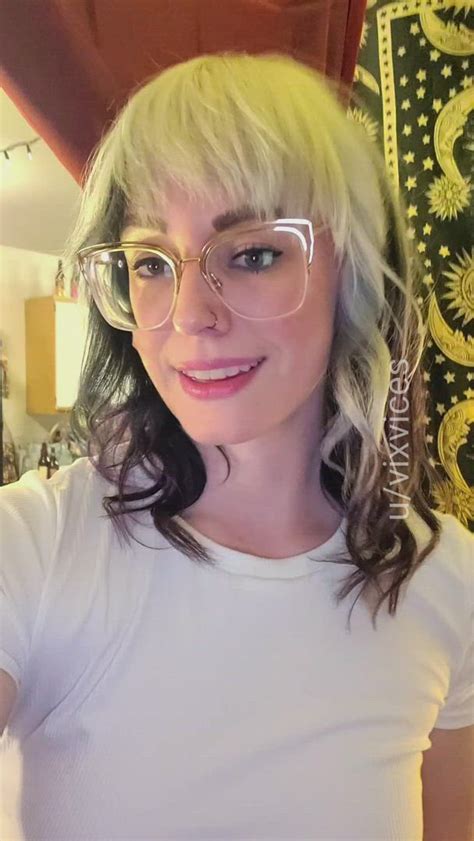 Vixvices Onlyfans Face Sitting Porn Video Clip