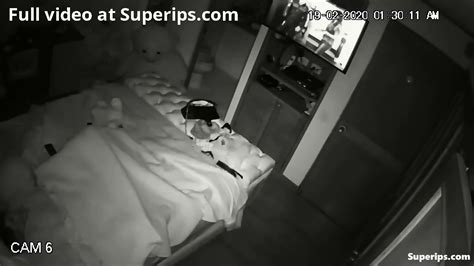 IPCAM Naughty Latina Woman Masturbates With A Dildo