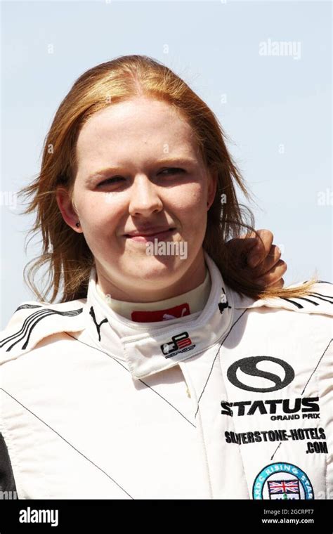 10 Hot Sexy Alice Powell Bikini Pics