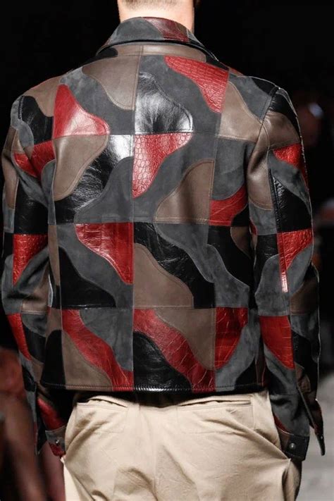Пэчворк одежда с подиумов. Подборка. | Leather jacket style, Jackets ...