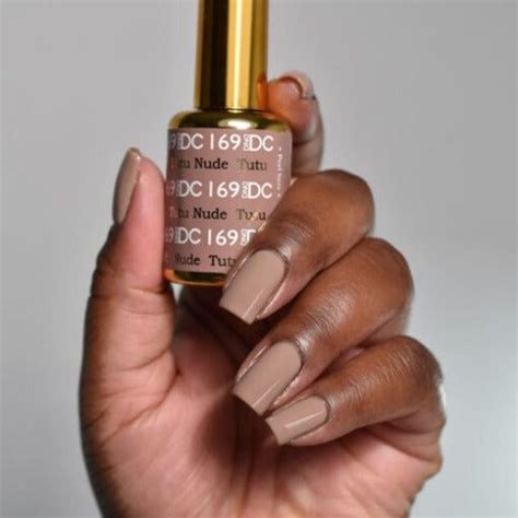 Shop Tutu Nude Duo By Dnd Dc Online Now Dnd Gel Nail Polish Dnd Gel Polish Gel Nails
