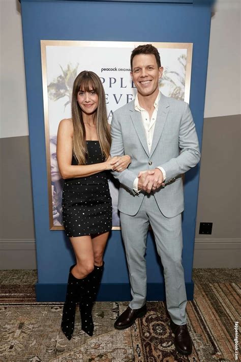 Alison Brie Nude The Fappening Photo Fappeningbook