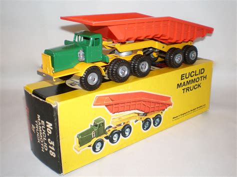Vintage Budgie Toys 318 Euclid Mammoth Dumper Diecast Toy