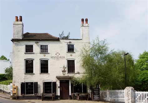 spaniards inn  historic boozer  north london