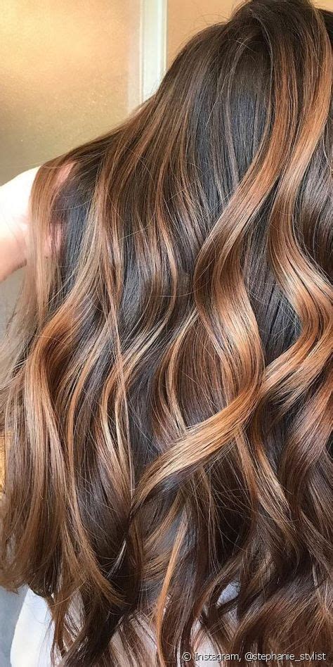 Mechas Douradas Em Cabelos Escuros - 6 fotos de cabelos com mechas mais desejados do Pinterest: do caramel ...