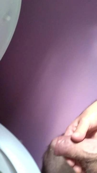 Qui Veut Boire Mon Pipi Free Gay Porn Xhamster