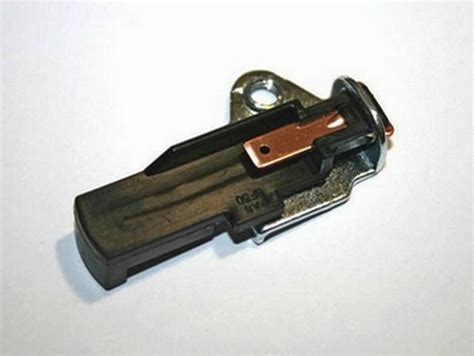 Датчик ручника Ланос 94580521 (ID#756349968), ціна: 75 ₴, купити на Prom.ua