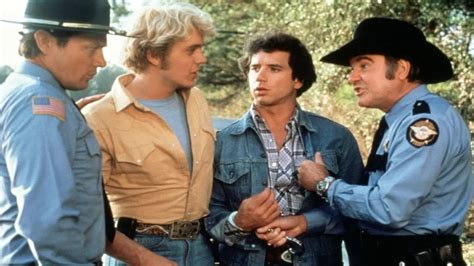 Os Nicos Atores Importantes Ainda Vivos De The Dukes Of Hazzard Foleto