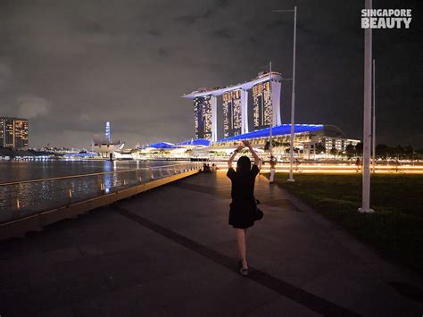 Shine A Light At The Promontory At Marina Bay Countdown 2021