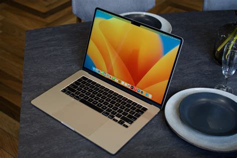 Обзор 15-дюймового MacBook Air на M2 (2023): логичная эволюция ноутбука ...