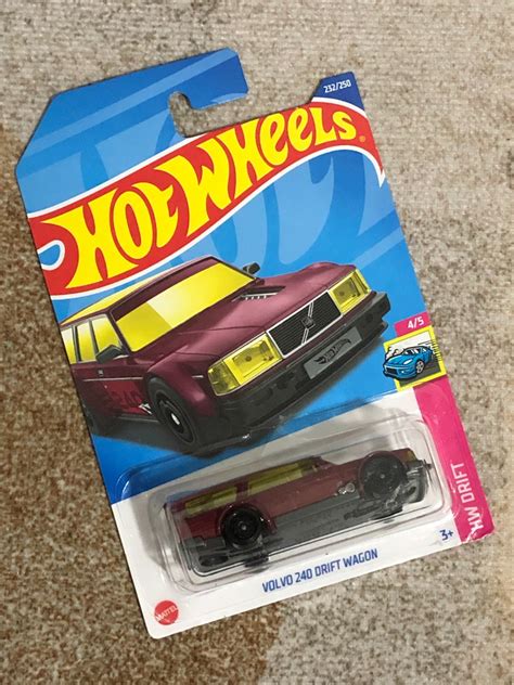 Hot Wheels Volvo 240 Drift Wagon Hobbies Toys Toys Games On Carousell