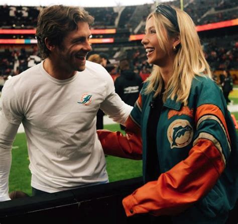 Alix Earle Gives Intimate Look At ‘baecation With Dolphins Receiver Braxton Berrios