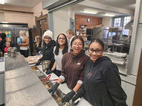 Thanksgiving Dinner at the Community Soup Kitchen - Oliver Wolcott