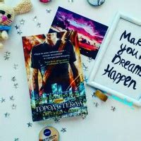 Книга: Сумеречные охотники. Город стекла - Кассандра Клэр. Купить книгу ...