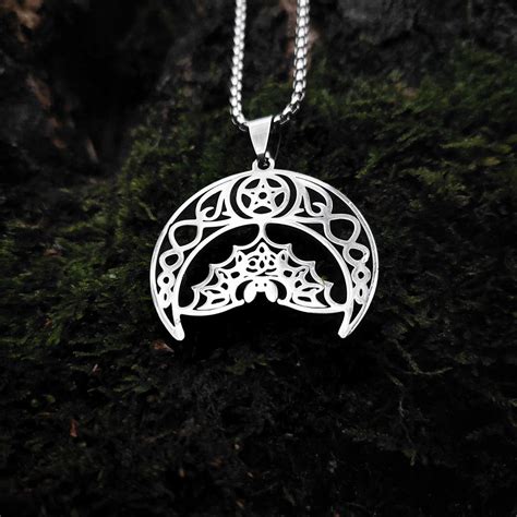 Украшения > Memento Mori XIII — стальной кулон на цепочке купить в ...