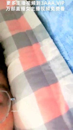 Mira 国产直播推荐正宗大学生 小野猫趁着室友不再宿舍脱光给大哥们看看眼镜妹反差婊 中国 国产 直播 Porn SpankBang