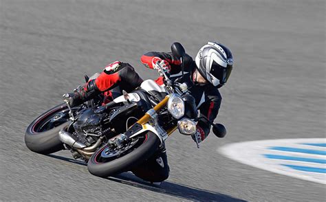 Quikspin Triumph Speed Triple R Naked Bad Shannons Club