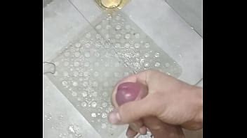 Batendo Punheta No Banho E Gozando Xvideos