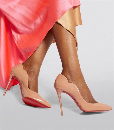 Womens Christian Louboutin Nude Hot Chick Patent Leather Pumps Harrods Uk Tac N Alto Alto