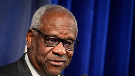 Clarence Thomas Wants To Reconsider Same Sex Marriage And Contraception Glamour