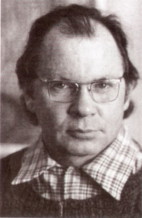 Владимир Белов, Биография