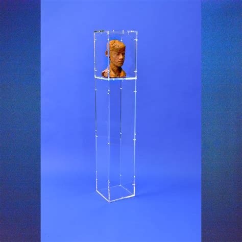 Vitrine Cl Sur Socle Noir Vitrines Capots Plexiglas Formxl