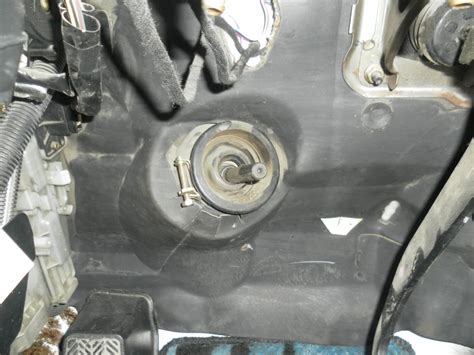 Обновил рулевую колонку и пыльник на карданчик — Toyota Carina (7G), 1 ...