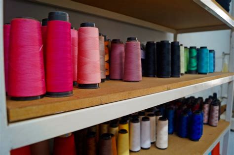 Ex doméstica de MG vira estilista e faz sucesso coleções de lingerie Felinju G